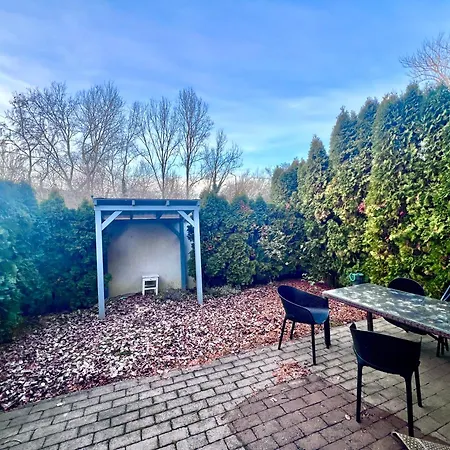 Balaton Row House Appartement