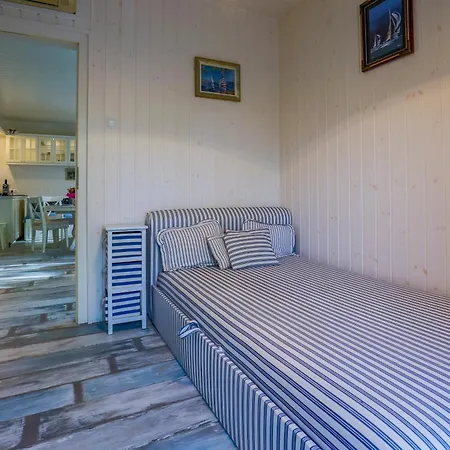 Balaton Row House Tihany