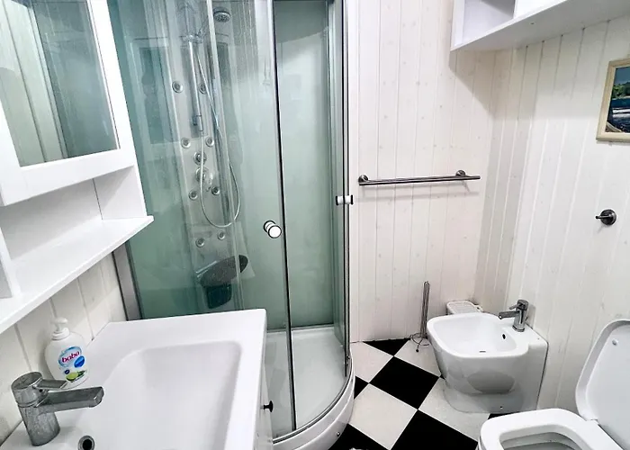 Balaton Row House * Tihany