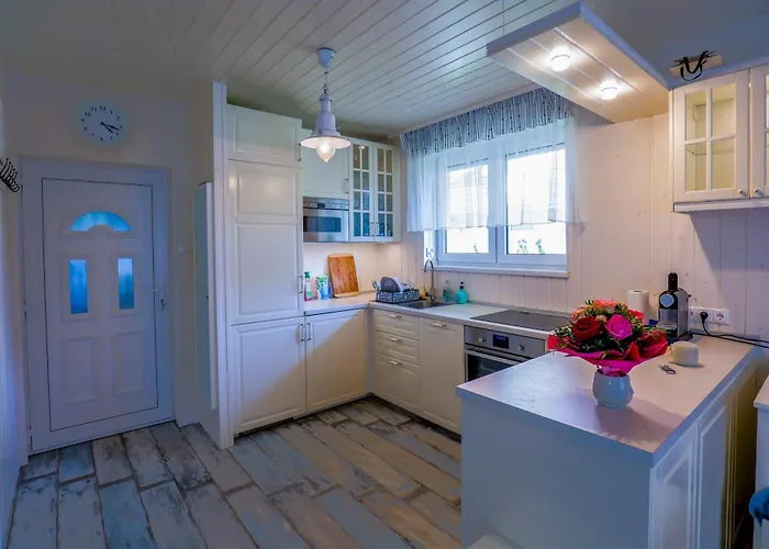 Balaton Row House Tihany